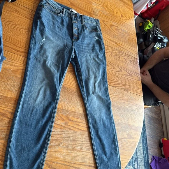 Lauren Conrad High Rise Skinny Jeans - Picture 4 of 4